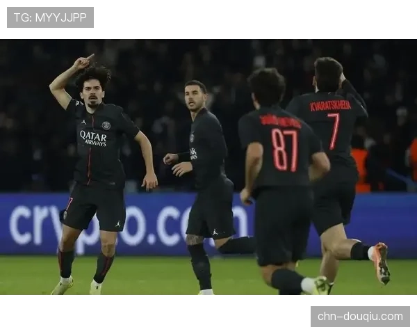 雷恩临时主帅坦布雷特带队迎战巴黎，球队遭遇严重伤病潮